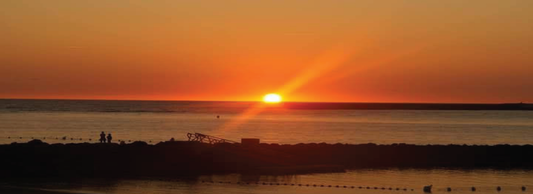 Mug couché de soleil. Digue aux chevaux. Saint Jean de Luz